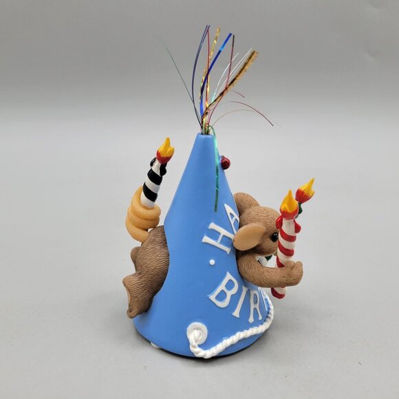 Charming Tails Celebrating You Musical Figurine Birthday Hat Candles Mouse - Picture 4 of 8